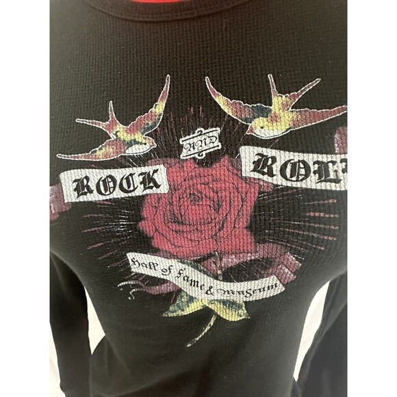 ROCK & ROLL Cleveland Ohio Hall Fame Museum Thermal Black Logo Top Large L RARE - Picture 3 of 11